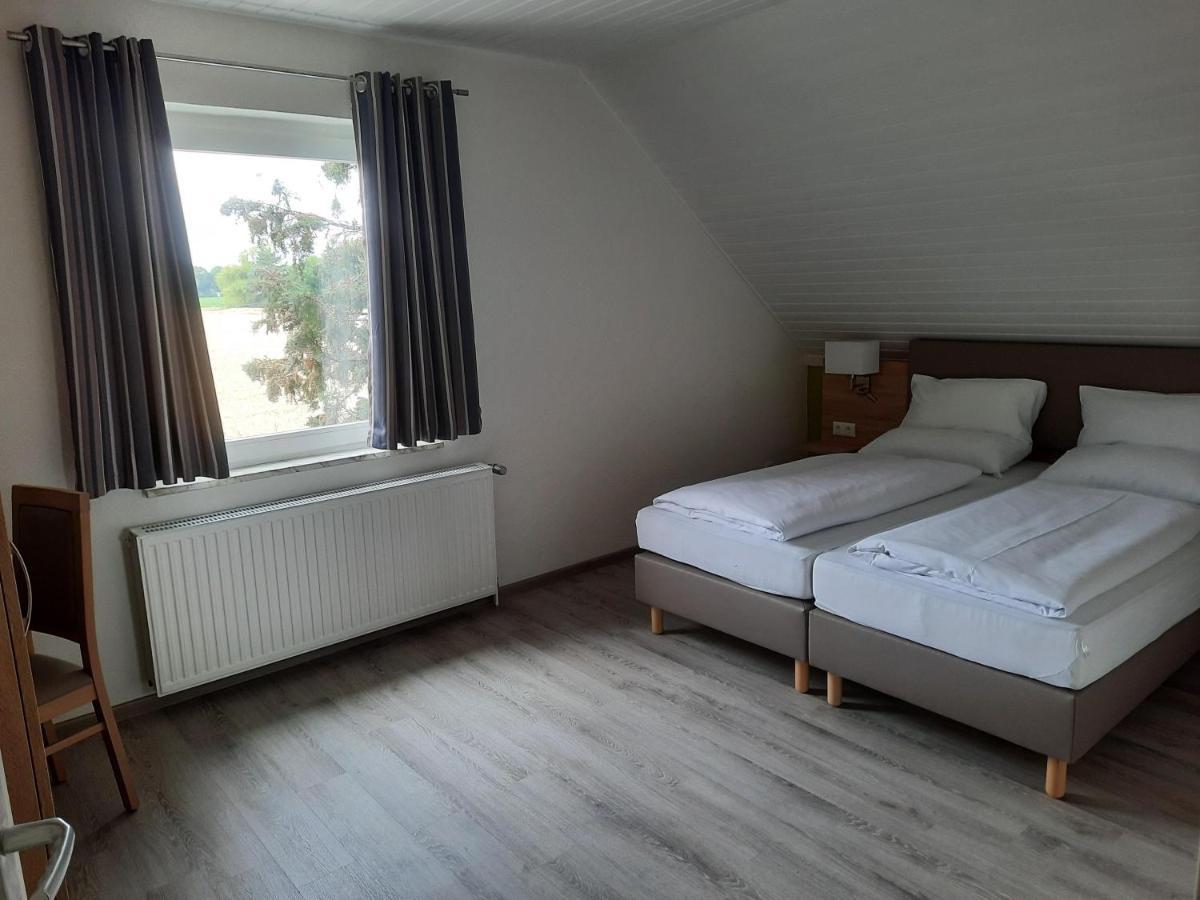 Hotel Zur Erholung & Restaurant Amme'S Landhaus Eicklingen エクステリア 写真