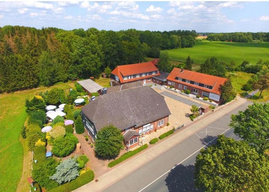 Hotel Zur Erholung & Restaurant Amme'S Landhaus Eicklingen エクステリア 写真
